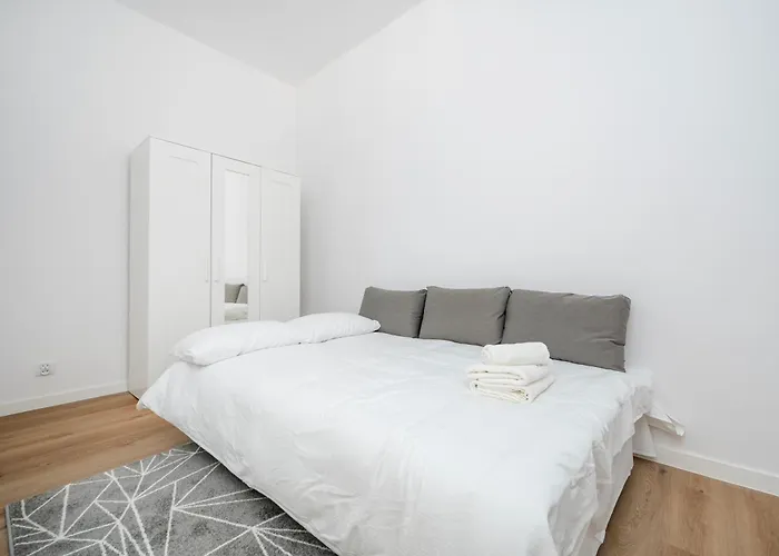 Radwanska Comfort By Bookinghost アパート ウッチ